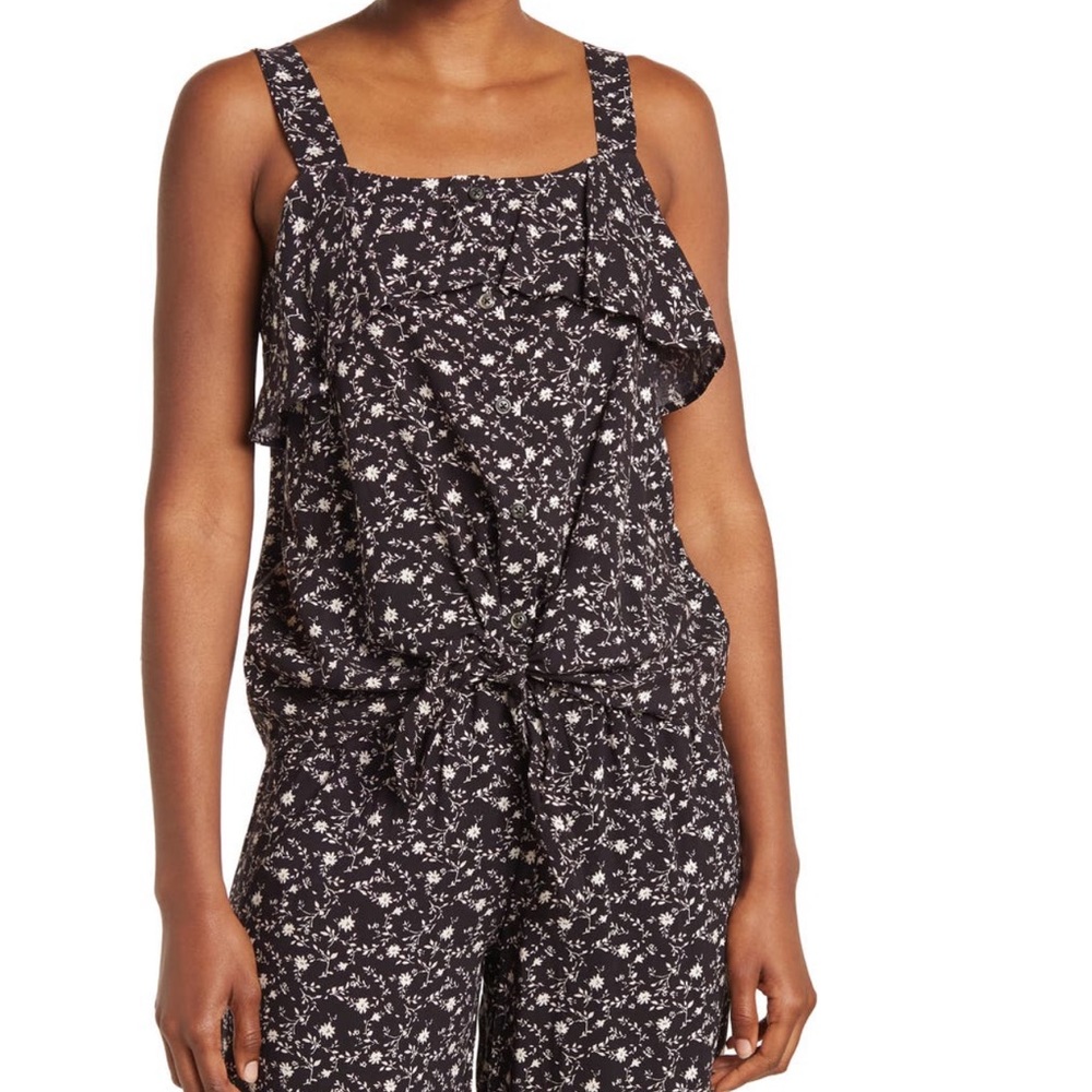 💗BOBEAU Front Tie Ruffle Button Tank